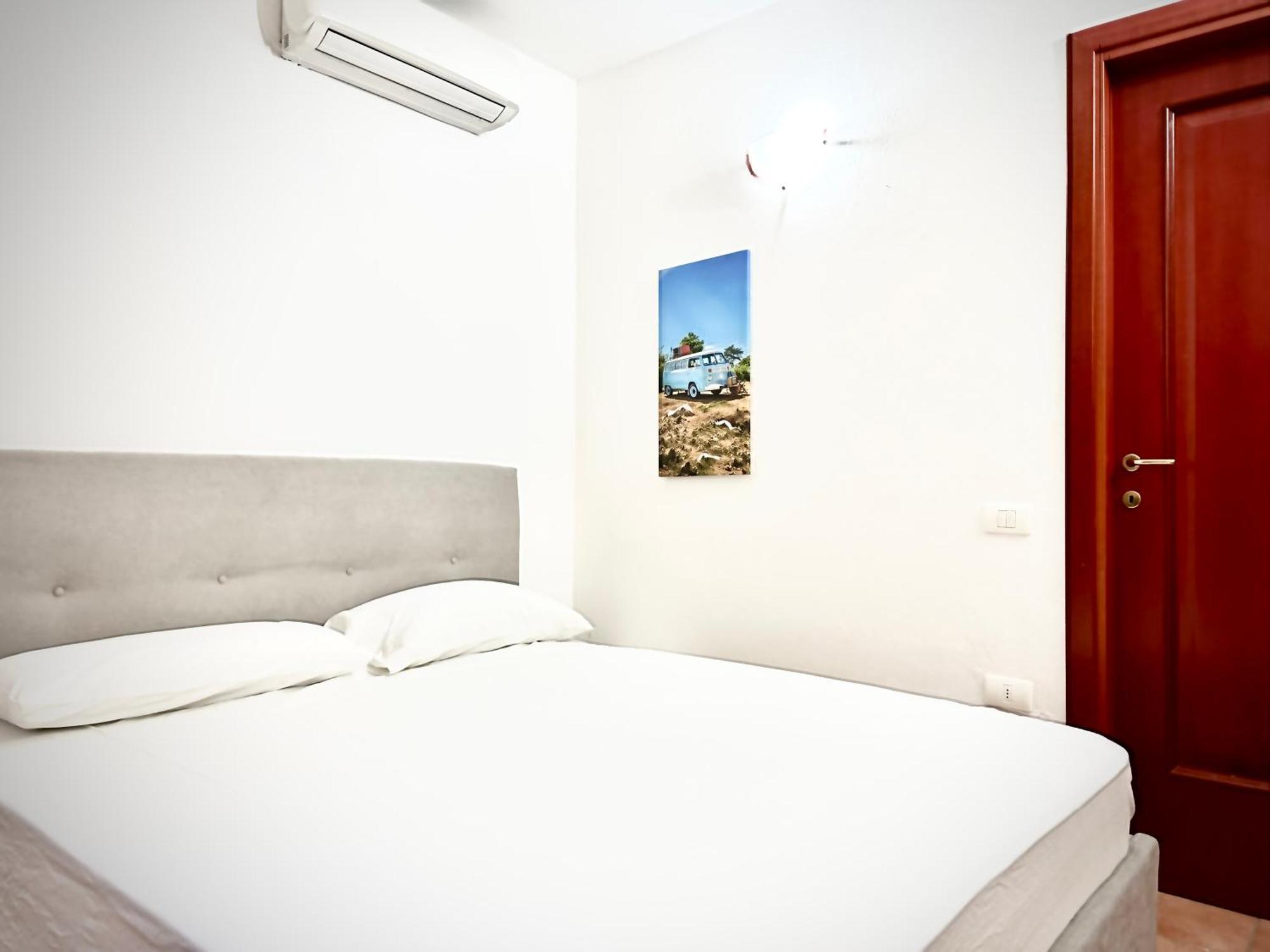 Poetto Beach Apartment Quartu Sant'Elena Exterior photo